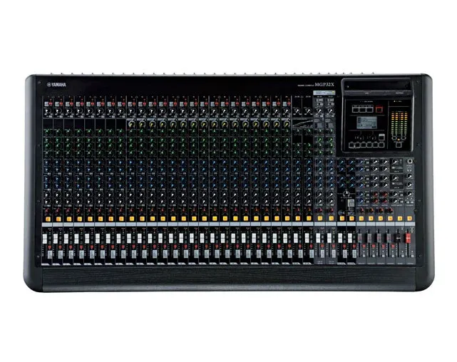 Mesa Mistura c/ Efeitos Yamaha MGP32X