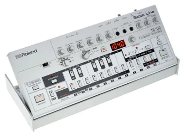 Roland TB-03 BOUTIQUE Sons Icónicos Roland TB-303 inclui Docking DK-01