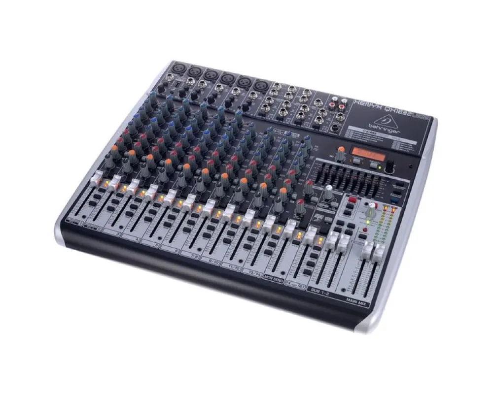 Behringer Xenyx QX1832USB