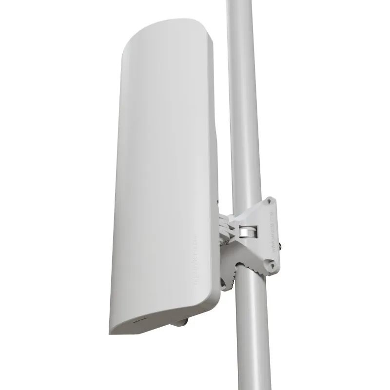 Access Point Mikrotik mANTBox ax 15s WiFi6 PoE SFP - L22UGS-5HAXD2HAXD-15S