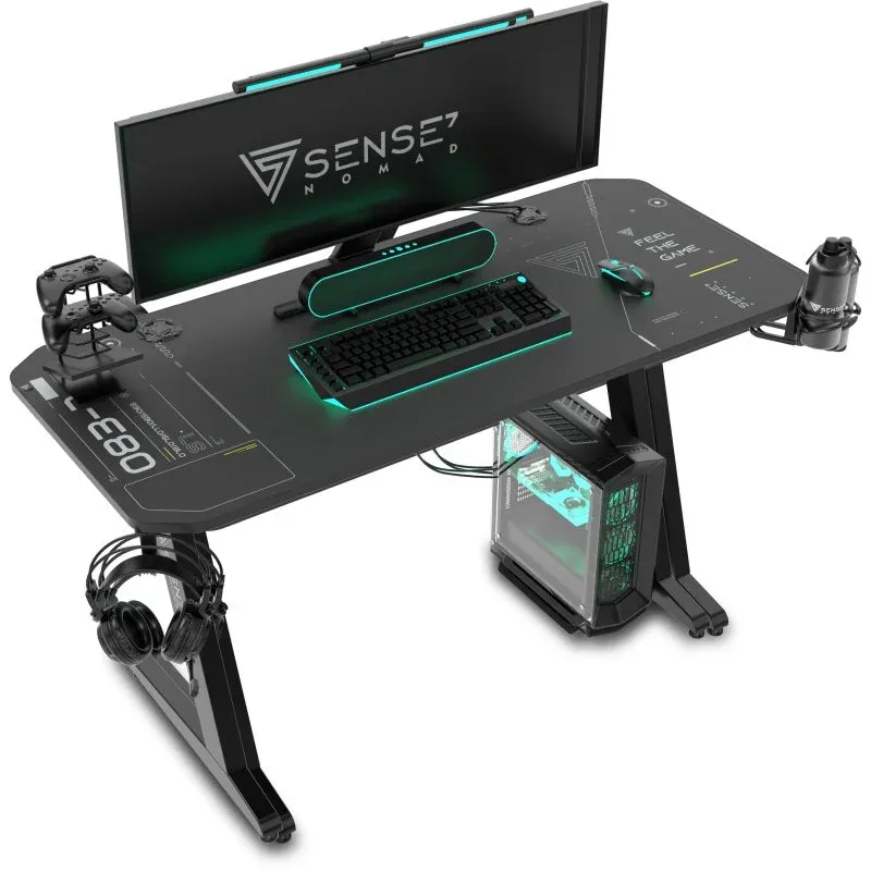 Sense7 Nomad Cybernetic Mesa Gaming 100x50cm em Aço, com Superfície Protetora e Apoios para Bebidas e Headset