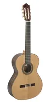 Guitarra Clássica Eletrificada Paco Castillo 204E