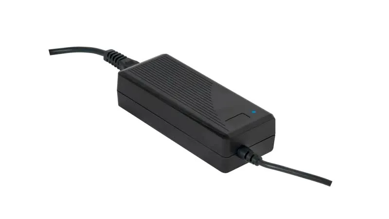 Adaptador CA/CC Caregador Portáteis 15-24V 5A 90w Preto - AD-2490
