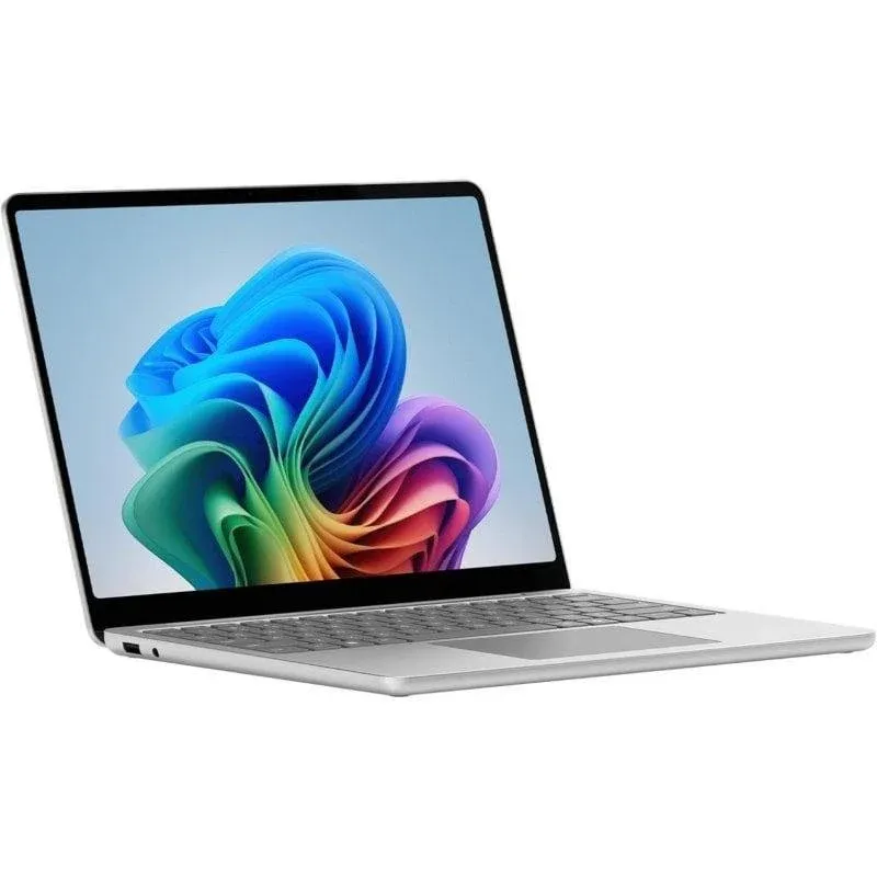 Portátil Microsoft Surface Laptop 13" Snapdragon X Plus 16GB 256GB SSD Windows 11 Home Touch Copilot+