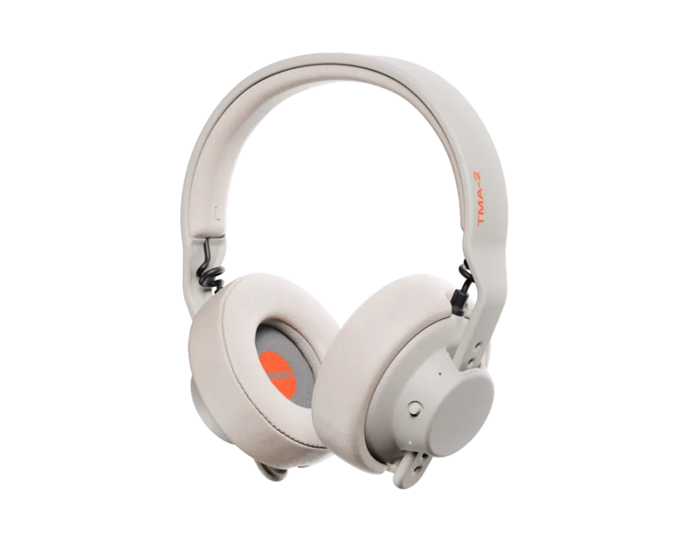 AIAIAI TMA-2 MOVE Wireless White 2025