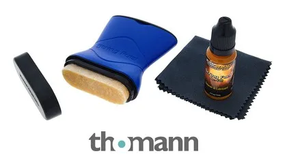MusicNomad Premium String Care Kit MN 145