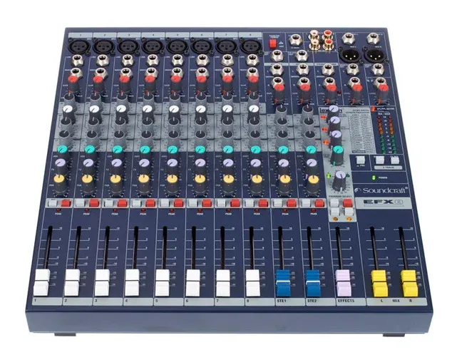 Mesa Mistura s/ Efeitos Soundcraft EFX8
