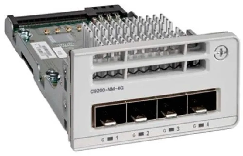 Switch Cisco CATALYST 9200 4 X 1G NETWORK