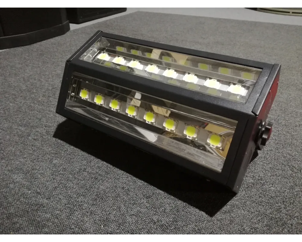 Art System Strobe LED 400W