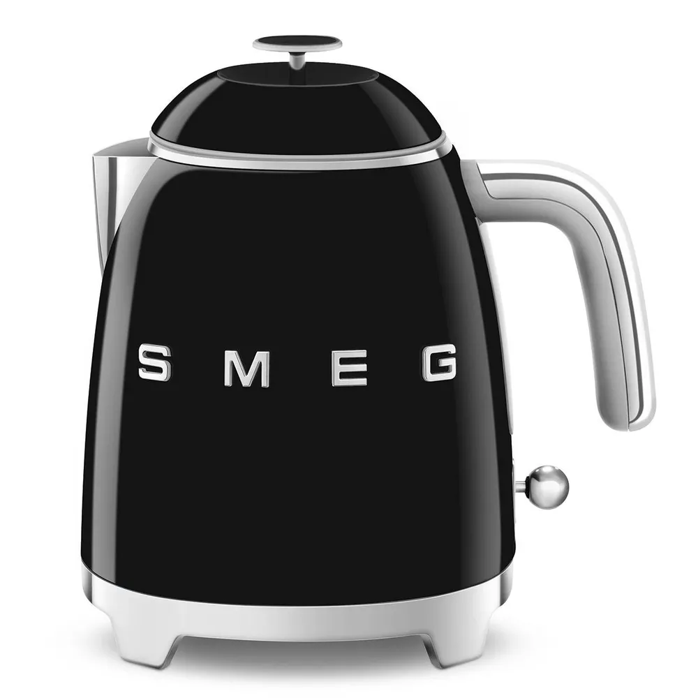 Mini Chaleira Elétrica Smeg KLF05BLEU Anni 50 0.8 Litros 1400W Preto Polido