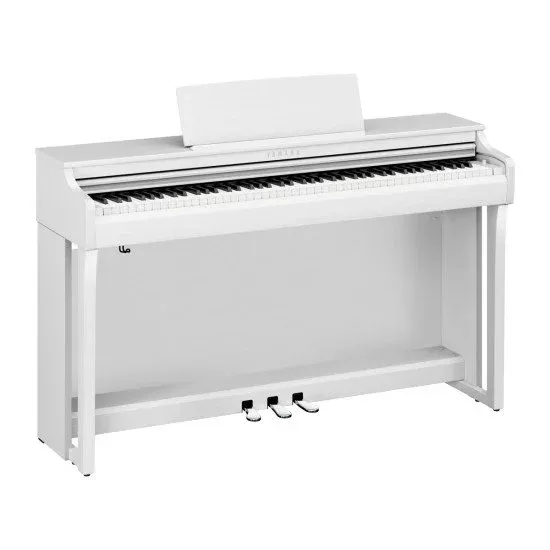 Yamaha Clavinova CLP 825 White