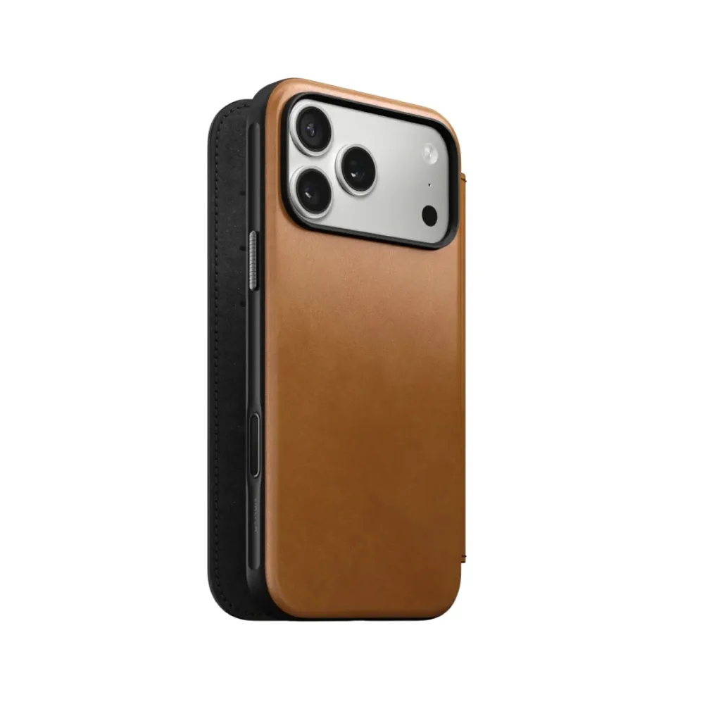 Capa Nomad Flip Cover Couro iPhone 17 Pro Max Castanha Claro
