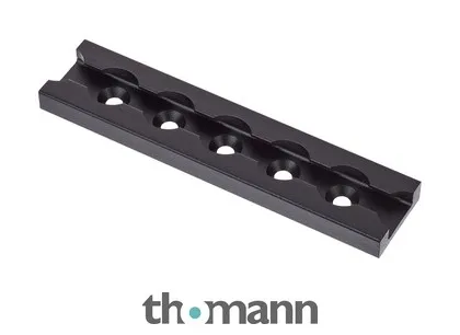 Adam Hall 5720 Cargo Restraint Track blk