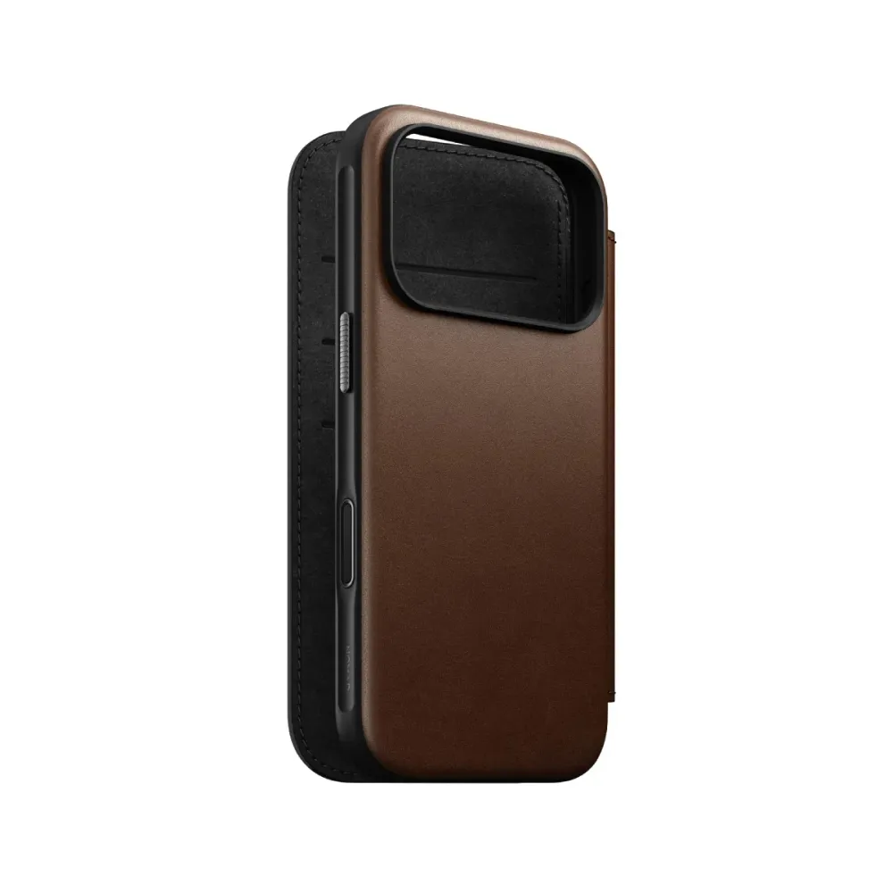 Capa Nomad Flip Cover Couro iPhone 17 Pro Castanho