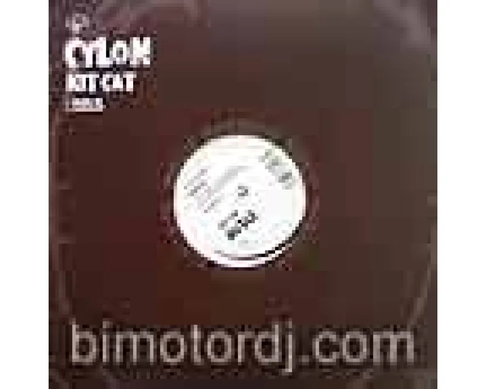 Cylon - Kit Kat